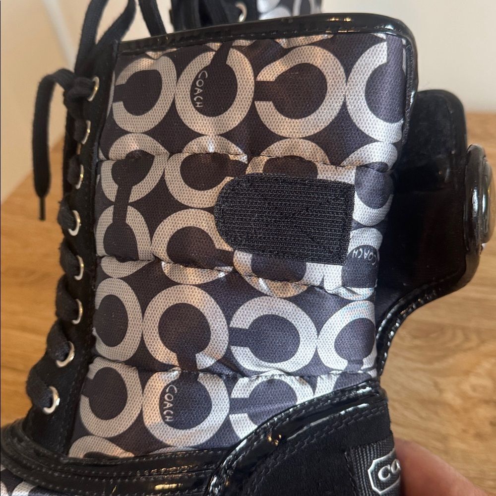 Coach DOREAN Monogram Women’s Black and Gray Nylon Suede Winter Boots Size 6.5 - Picture 4 of 13